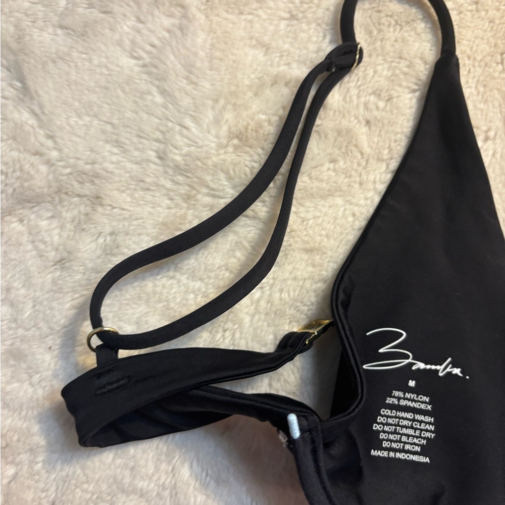 Bamba Bikini Top Med Vino Black V-Shape Underwire Adjustable Straps Bodycon FLAW - Picture 13 of 14